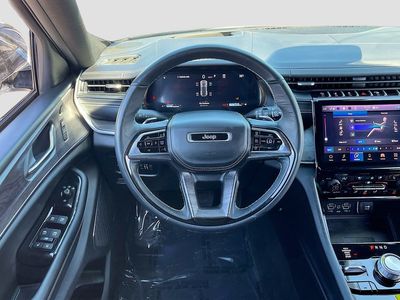 2025 Jeep Grand Cherokee - Photo 24
