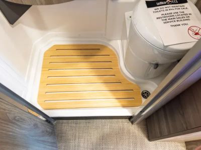 2027 Winnebago EKKO — photo 13 view
