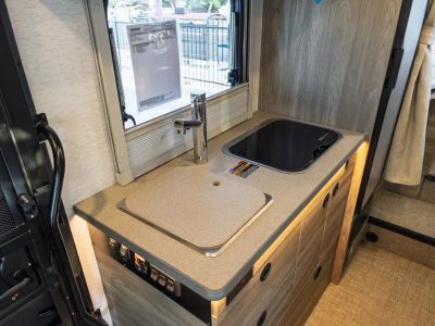 2027 Winnebago EKKO — photo 9 view