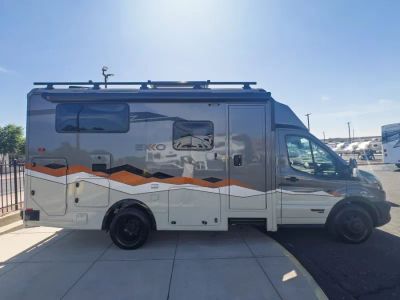 2027 Winnebago EKKO — photo 16 view