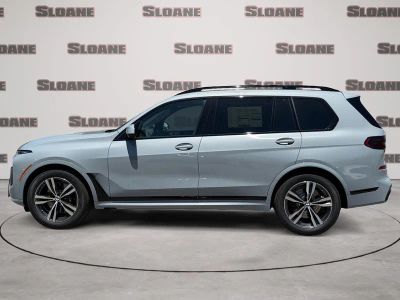 2027 BMW X7 — side profile view