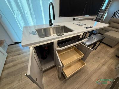 2026 Alliance RV Benchmark — photo 15 view