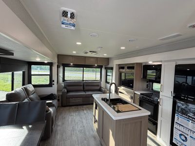 2026 Jayco Eagle HT - Photo 10