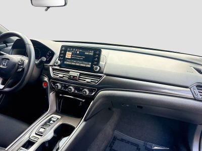 2019 Honda Accord Sedan — photo 32 view