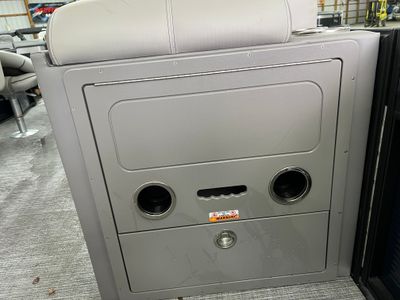 2022 QWEST 818 E XRE CRUISE LTZ - Photo 15