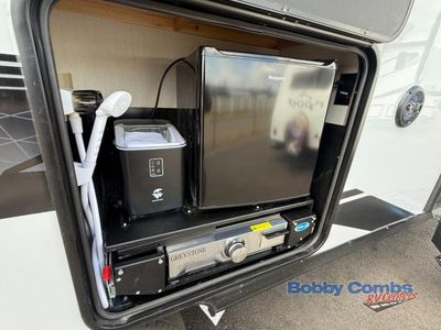 2026 Forest River RV Cherokee Grey Wolf Black Label - Photo 10