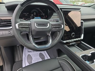 2026 GMC Acadia — photo 12 view