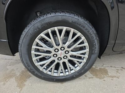2026 GMC Acadia — photo 16 view