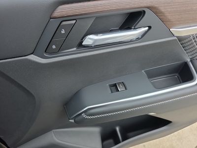 2026 GMC Acadia — photo 21 view