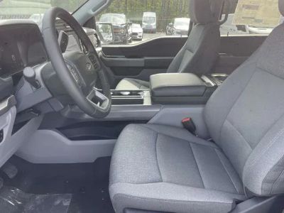 2026 Ford F-150 — photo 15 view