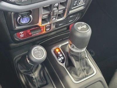2026 Jeep Wrangler — photo 29 view