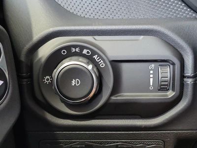 2026 Jeep Wrangler — photo 20 view