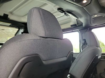 2026 Jeep Wrangler — photo 9 view