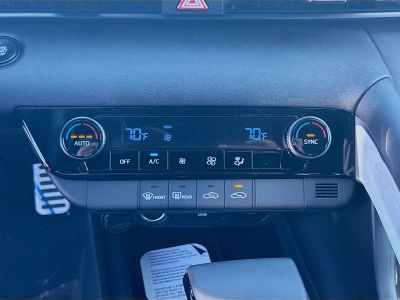 2026 Hyundai ELANTRA — photo 12 view