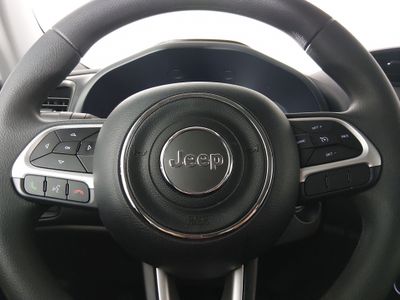 2023 Jeep Renegade - Photo 12