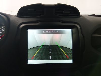 2023 Jeep Renegade - Photo 16