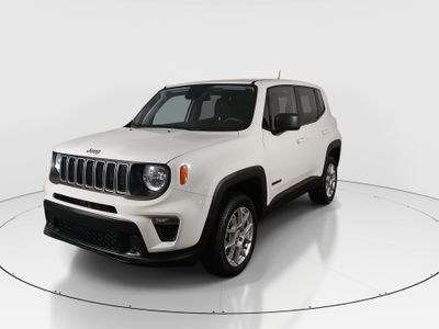 2023 Jeep Renegade - Photo 3