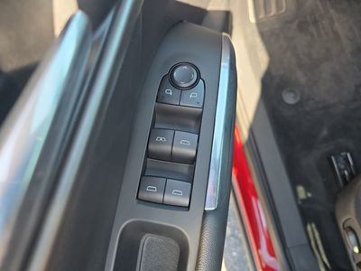 2025 Chevrolet Traverse - Photo 15