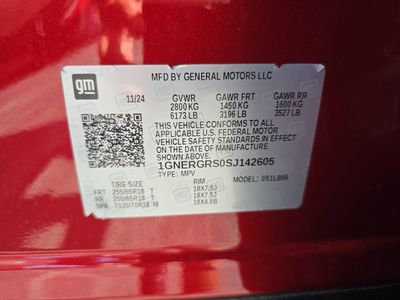 2025 Chevrolet Traverse - Photo 32