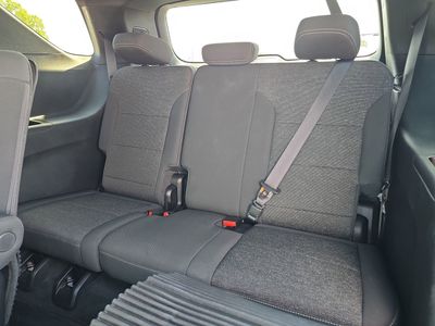 2025 Chevrolet Traverse - Photo 14