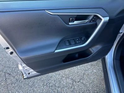 2024 Toyota RAV4 Hybrid - Photo 6