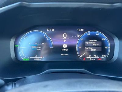 2024 Toyota RAV4 Hybrid - Photo 8