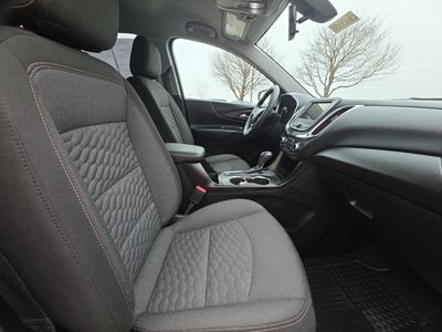 2019 Chevrolet Equinox — photo 15 view