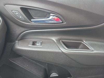 2019 Chevrolet Equinox — photo 21 view