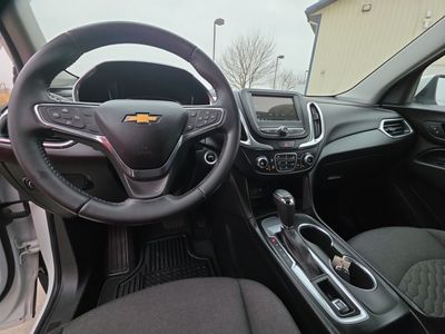 2019 Chevrolet Equinox — photo 12 view