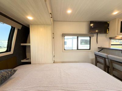 2026 Forest River RV Surveyor Legend - Photo 34