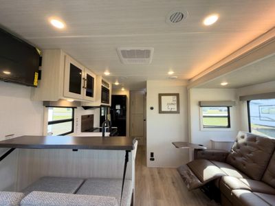 2026 Forest River RV Surveyor Legend - Photo 37
