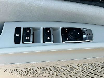2026 Kia Carnival Hybrid — photo 18 view