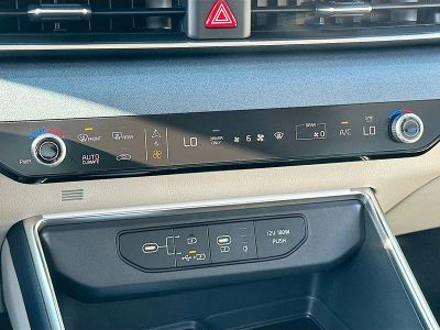 2026 Kia Carnival Hybrid — photo 16 view