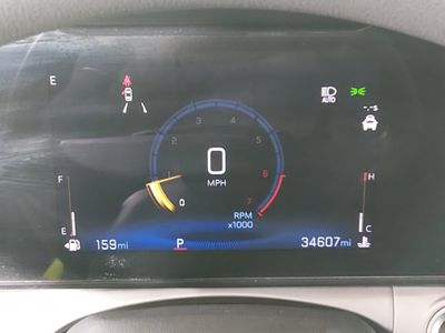 2025 Chevrolet Trax - Photo 14