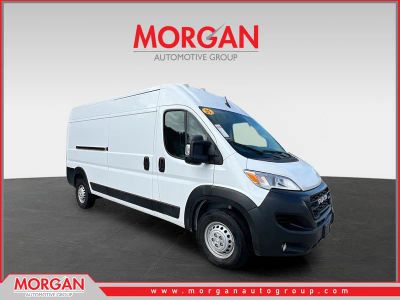 2025 Ram ProMaster 2500 High Roof in Bright White Clearcoat — front three-quarter view