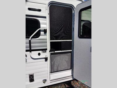 2026 Venture RV Sienna Lite — photo 17 view