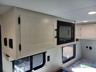2026 Venture RV Sienna Lite — photo 32 view