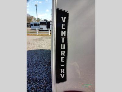 2026 Venture RV Sienna Lite — photo 14 view