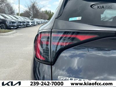 2026 Kia Sportage — photo 10 view