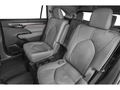 2026 Toyota Highlander Hybrid — photo 18 view