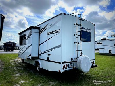 2023 Gulf Stream Conquest Class C - Photo 2