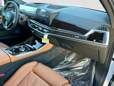 2026 BMW X5 — photo 24 view