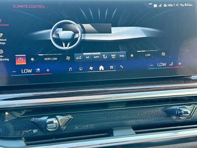 2026 BMW X5 — photo 13 view