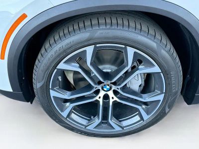 2026 BMW X5 — photo 26 view