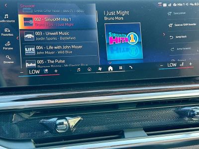 2026 BMW X5 — photo 12 view