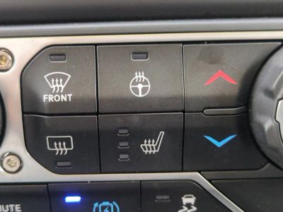 2022 Jeep Wrangler — photo 24 view