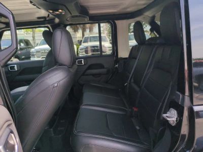 2022 Jeep Wrangler — photo 14 view