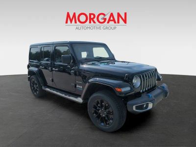 2022 Jeep Wrangler — side profile view