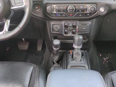 2022 Jeep Wrangler — photo 19 view