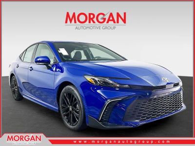 2026 Toyota Camry SE in Blue — front three-quarter view